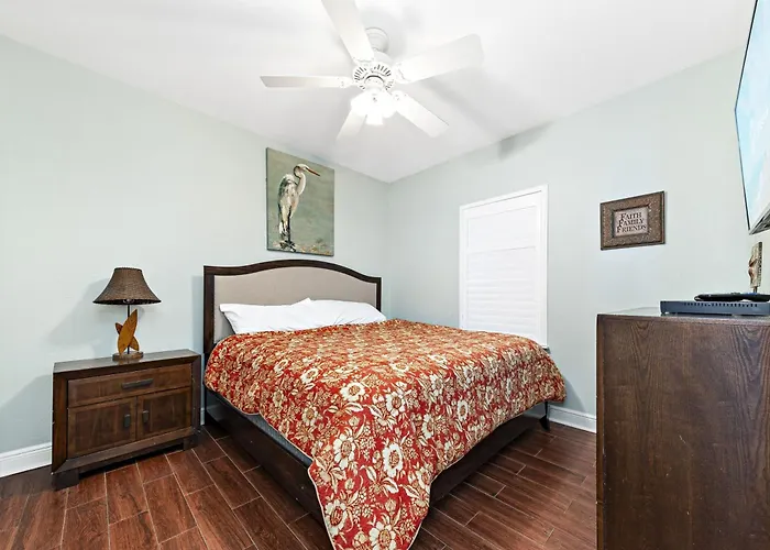 Crystal Tower * Gulf Shores
