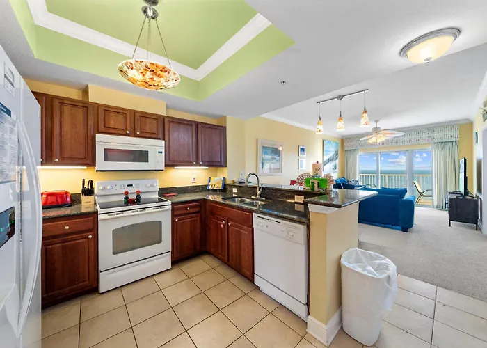 Crystal Tower Apartment *